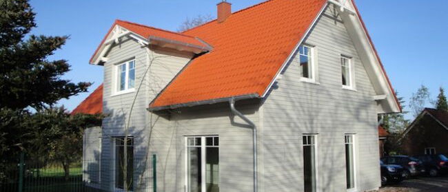 Ein Holzhaus für die Familie